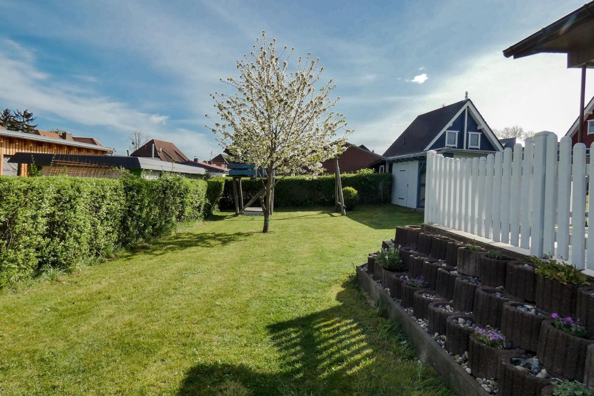 Bungalow Am Fleesensee Unter Gohren Exterior photo